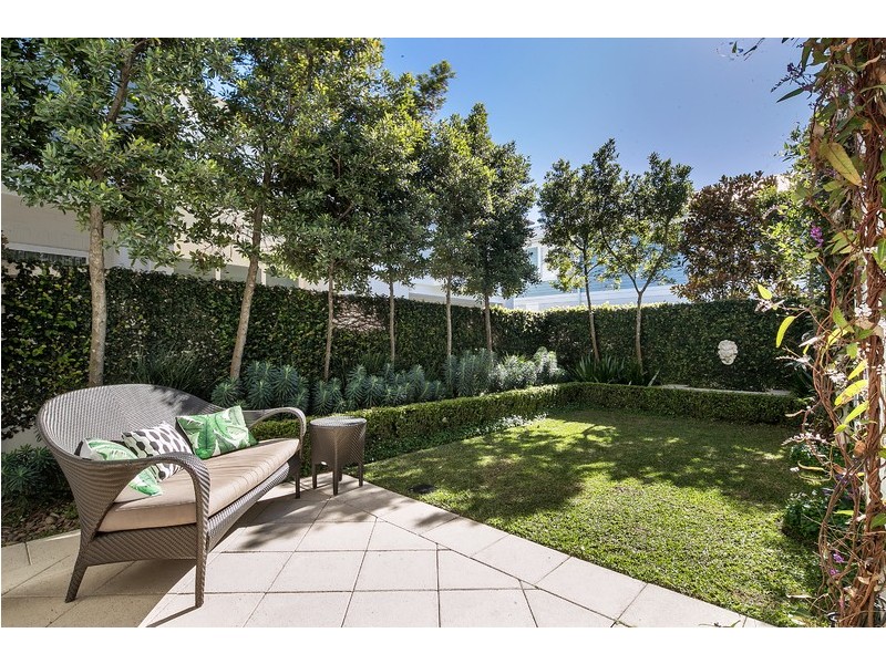 27 Jacaranda Drive, Cabarita NSW 2137