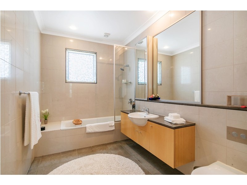 27 Jacaranda Drive, Cabarita NSW 2137