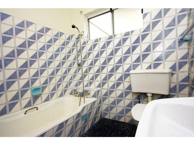 2/18 Tennyson Road, Mortlake NSW 2137