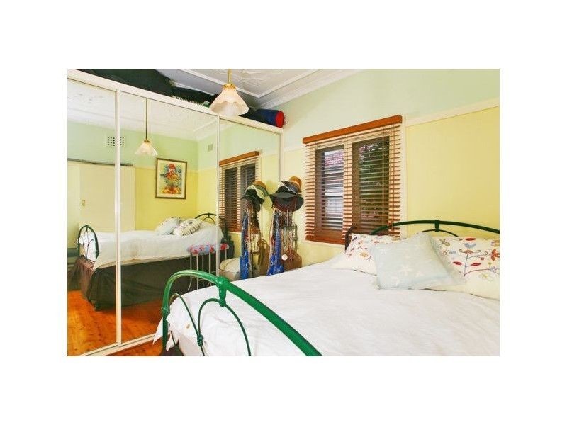 118 Cabarita Road, Concord NSW 2137