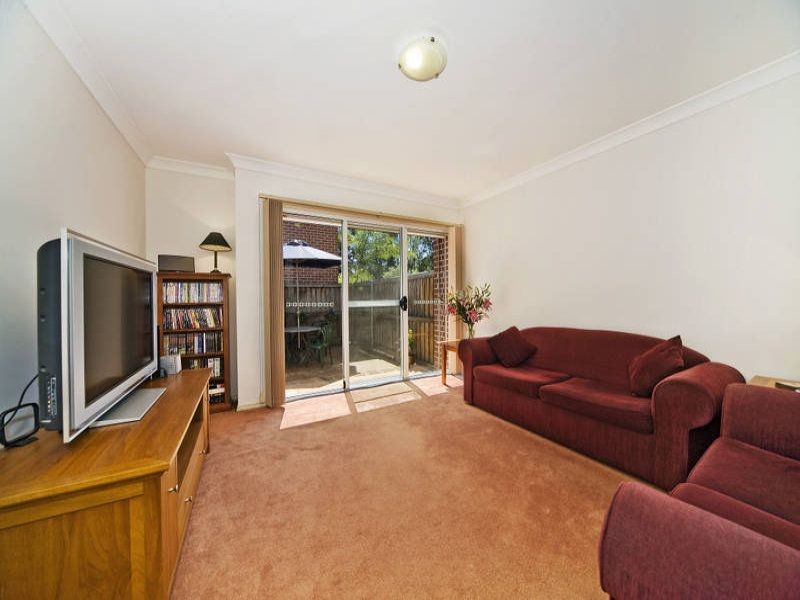 8/2 Station Avenue, Concord West NSW 2138