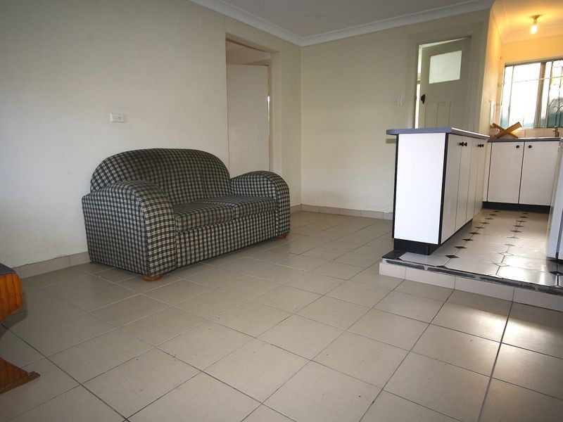 Granny fla 1 Malta Street, Concord NSW 2137