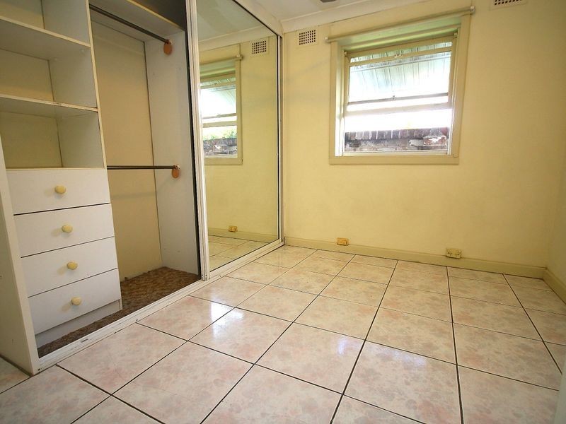 Granny fla 1 Malta Street, Concord NSW 2137