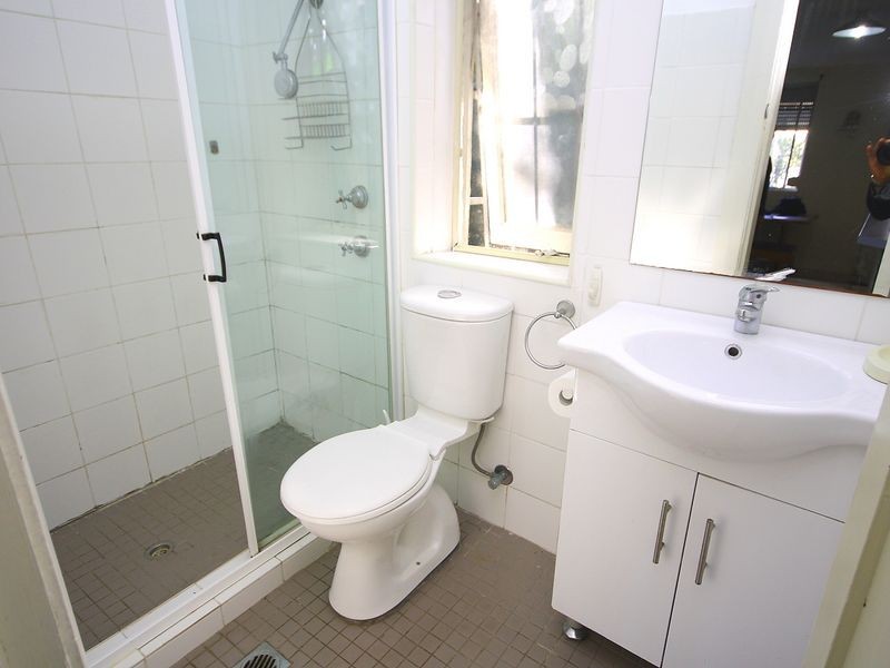 Granny fla 1 Malta Street, Concord NSW 2137