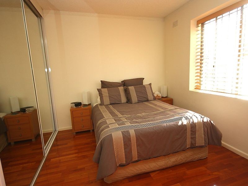 1/102a St George Cres, Drummoyne NSW 2047