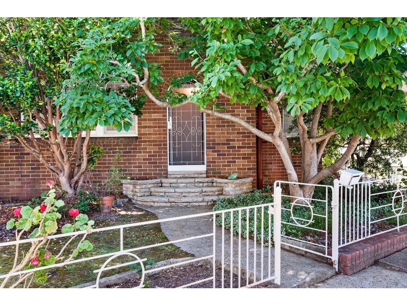 1 Wilga Street, Concord West NSW 2138