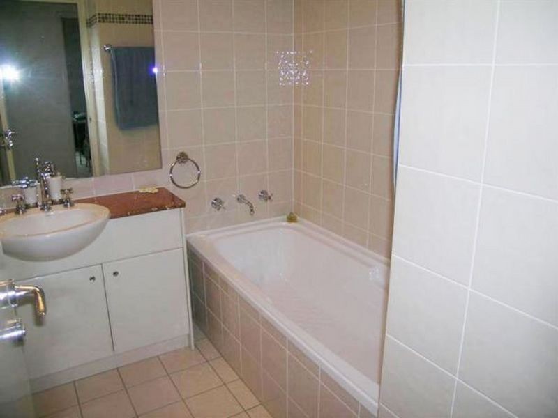 309/8 Wentworth Drive, Liberty Grove NSW 2138