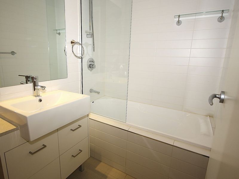 506/19 Hill Road, Wentworth Point NSW 2127