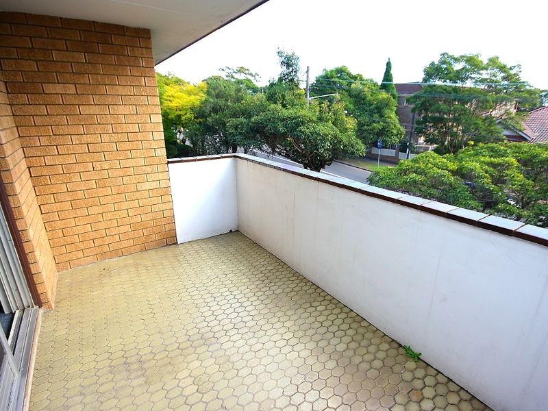 4/28 Beresford Road, Strathfield NSW 2135