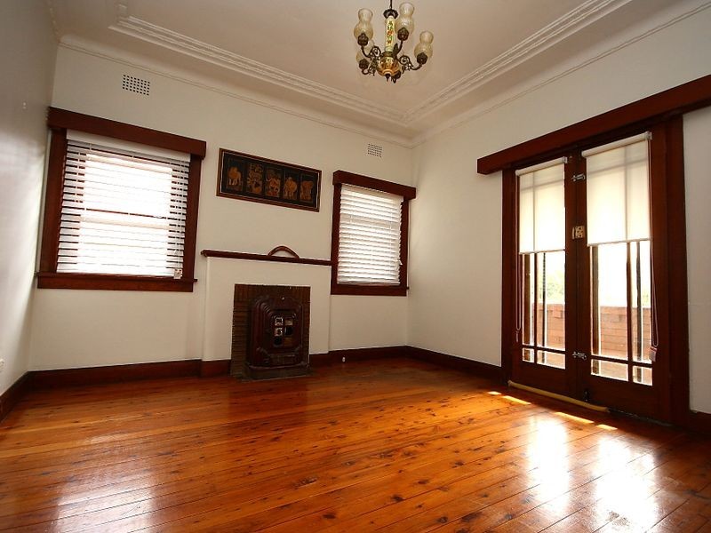 28 Nullawarra Street, Concord West NSW 2138