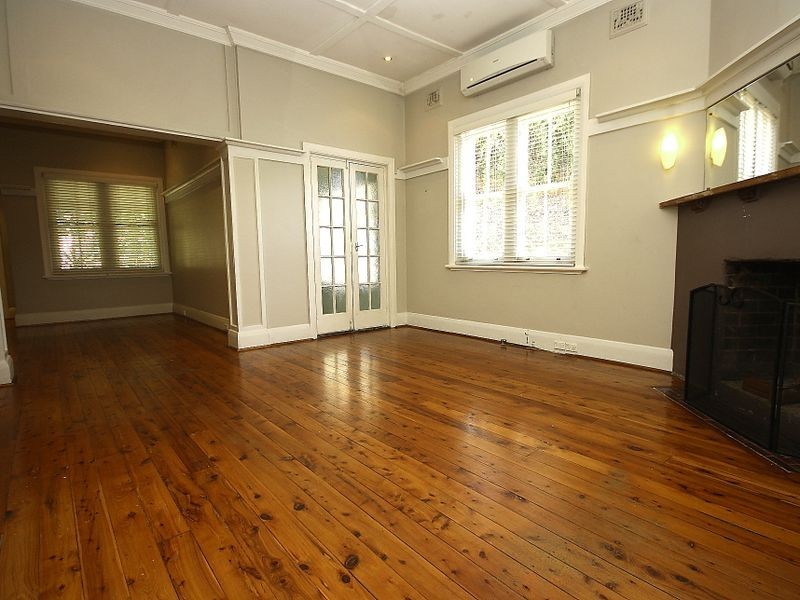 25 Alton Ave, Concord NSW 2137