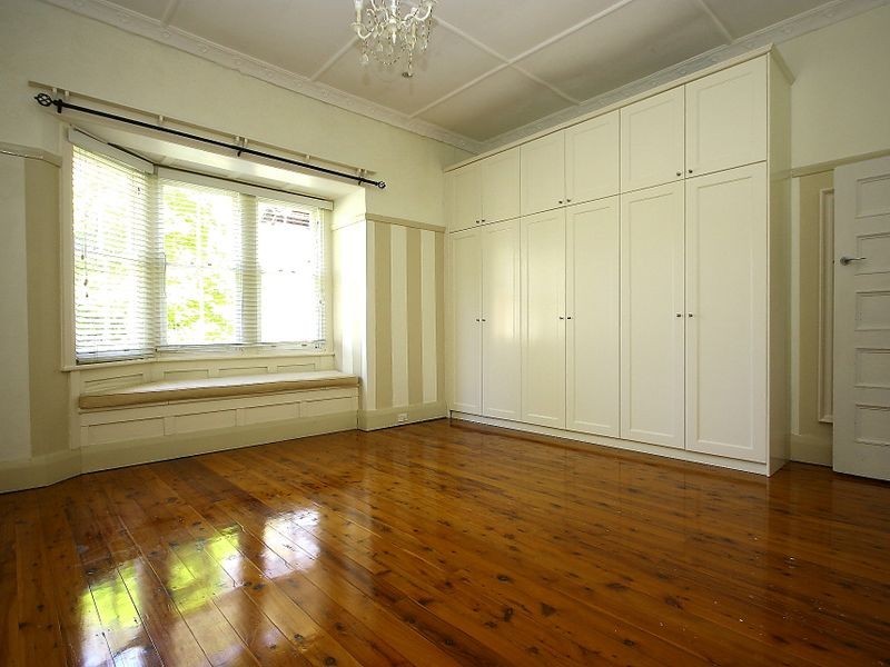 25 Alton Ave, Concord NSW 2137