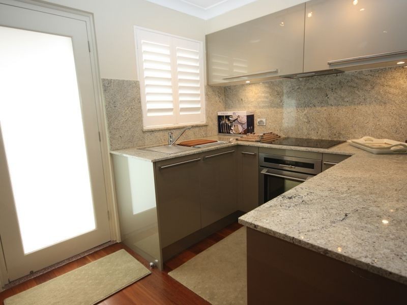 2/2 Greenlees, Concord NSW 2137