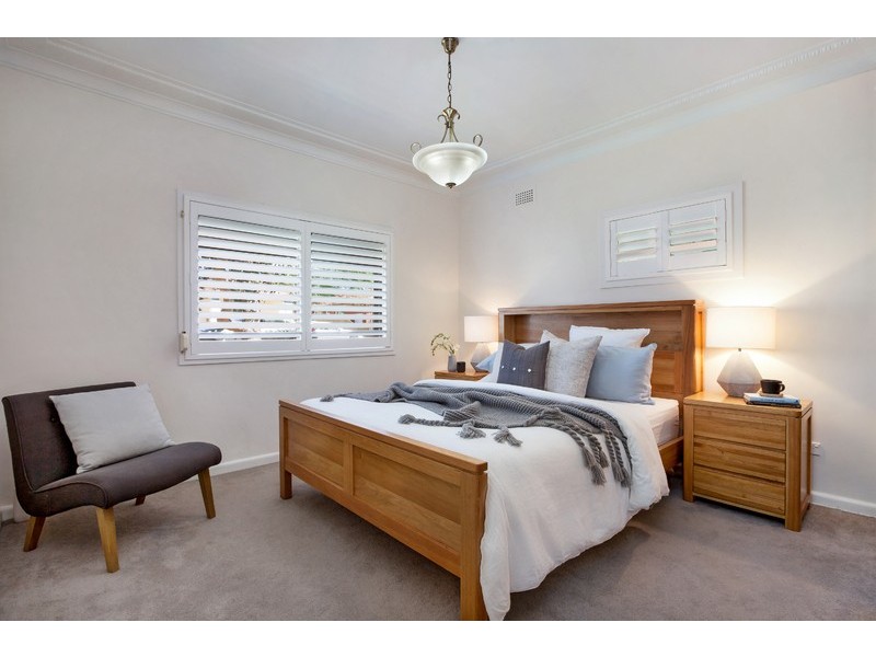 9 Heath Street, Concord NSW 2137