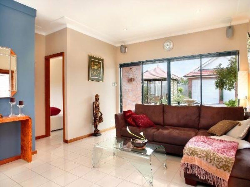 17 Bayview Street, Concord NSW 2137