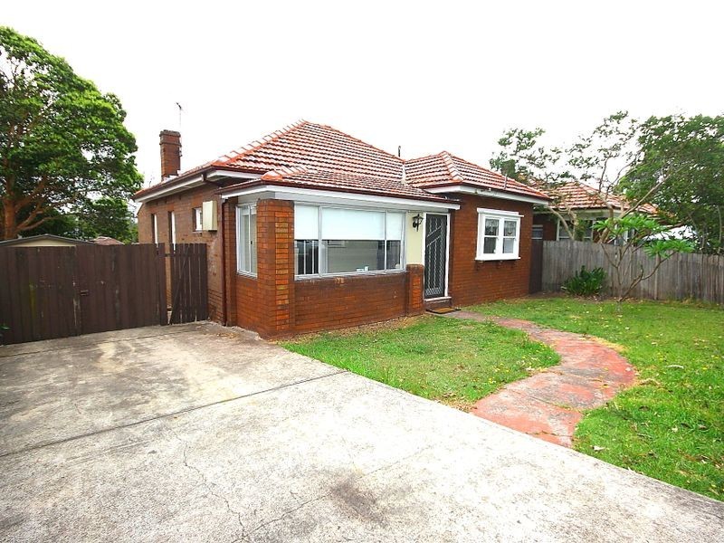 5 Phoenix Avenue, Concord West NSW 2138