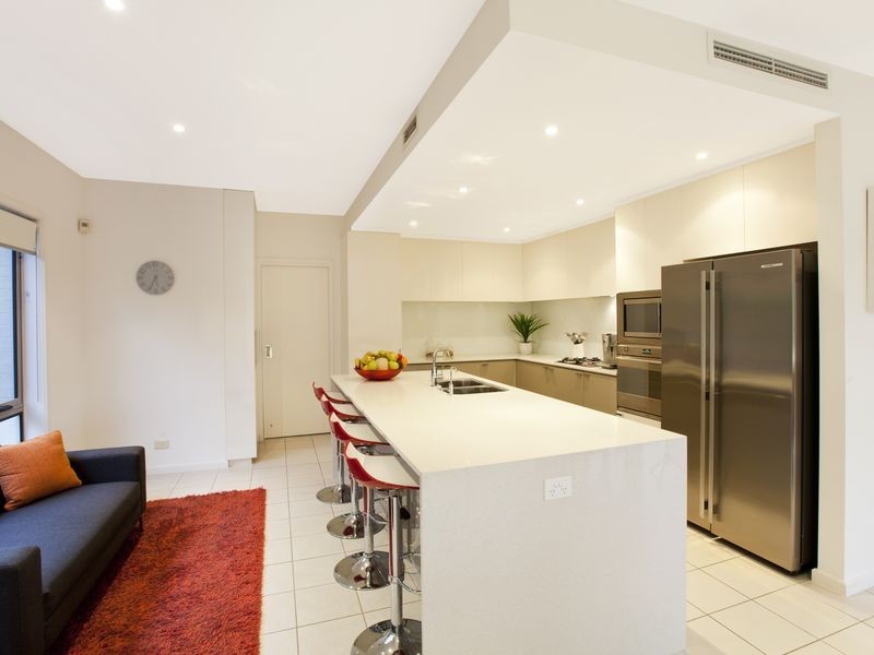 4 Strathroy Close, Cabarita NSW 2137