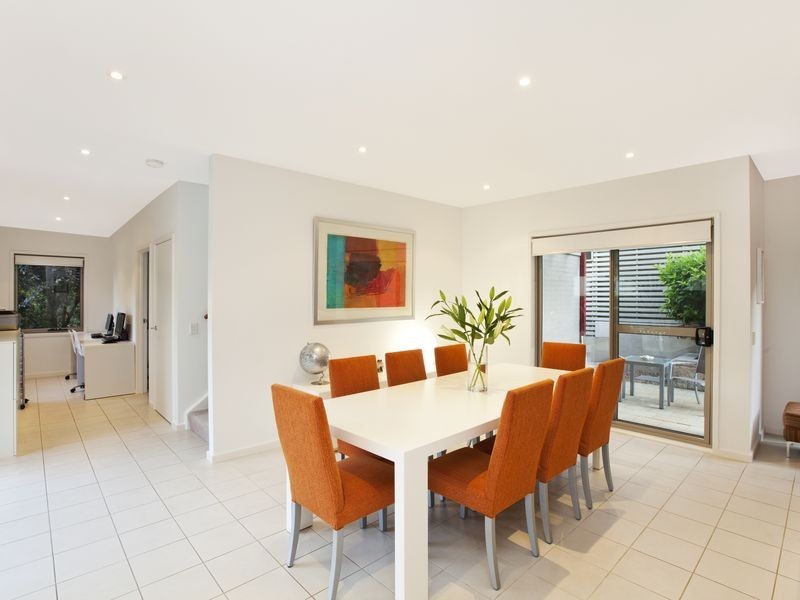 4 Strathroy Close, Cabarita NSW 2137