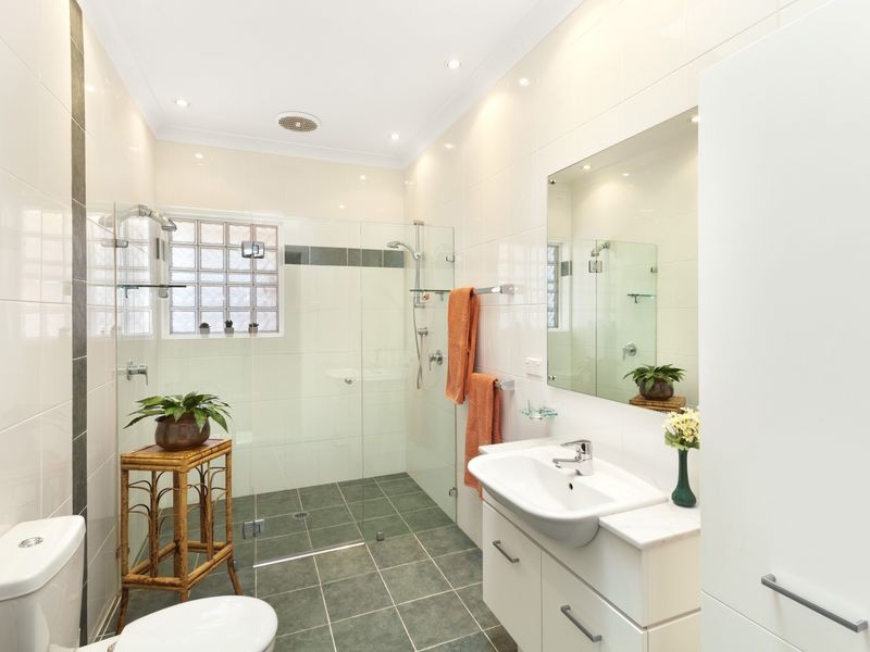 49 Llewellyn Street, Rhodes NSW 2138
