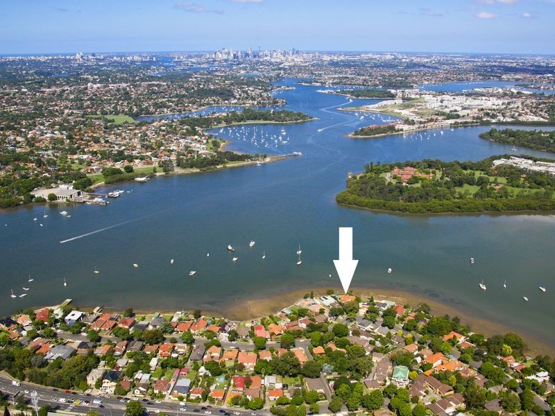 49 Llewellyn Street, Rhodes NSW 2138