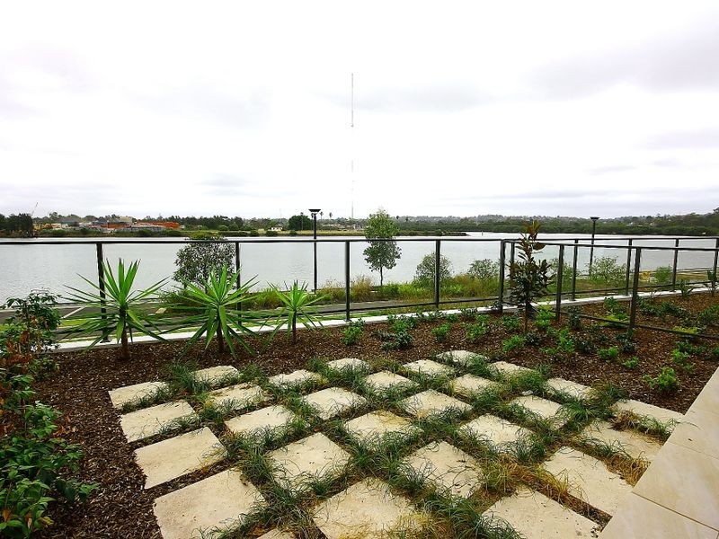 204/5 Nina Gray Avenue, Rhodes NSW 2138