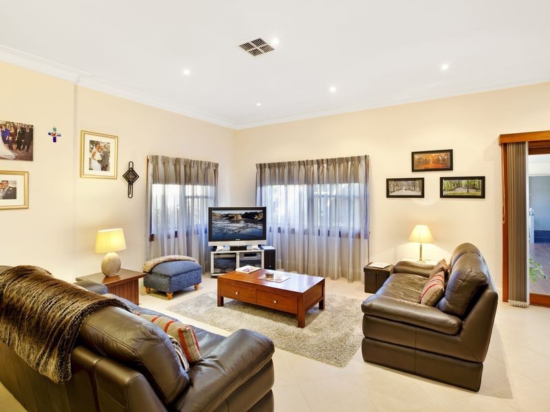 1 Thornton Street, Canada Bay NSW 2046