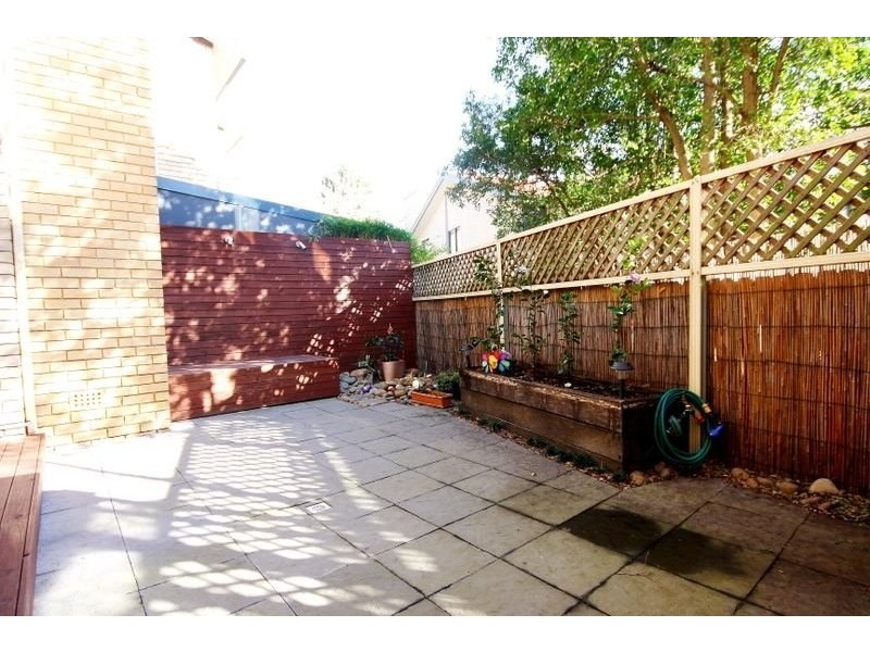 2/156 Wellbank Street, North Strathfield NSW 2137