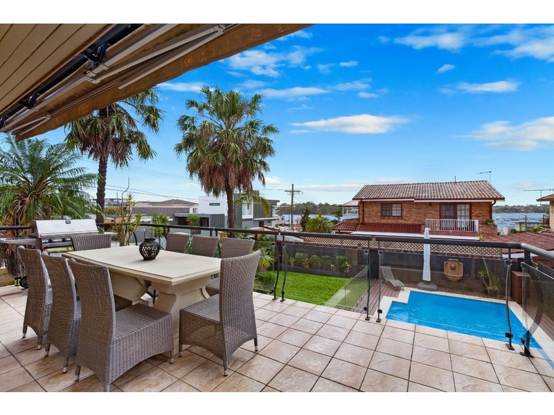 111 Cabarita Road, Cabarita NSW 2137