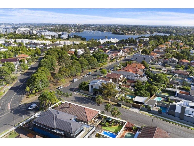 111 Cabarita Road, Cabarita NSW 2137