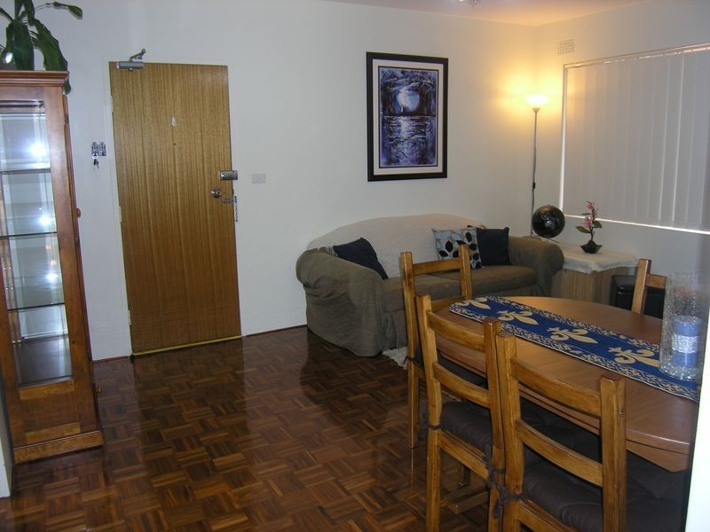 8/4 Julia Street, Ashfield NSW 2131