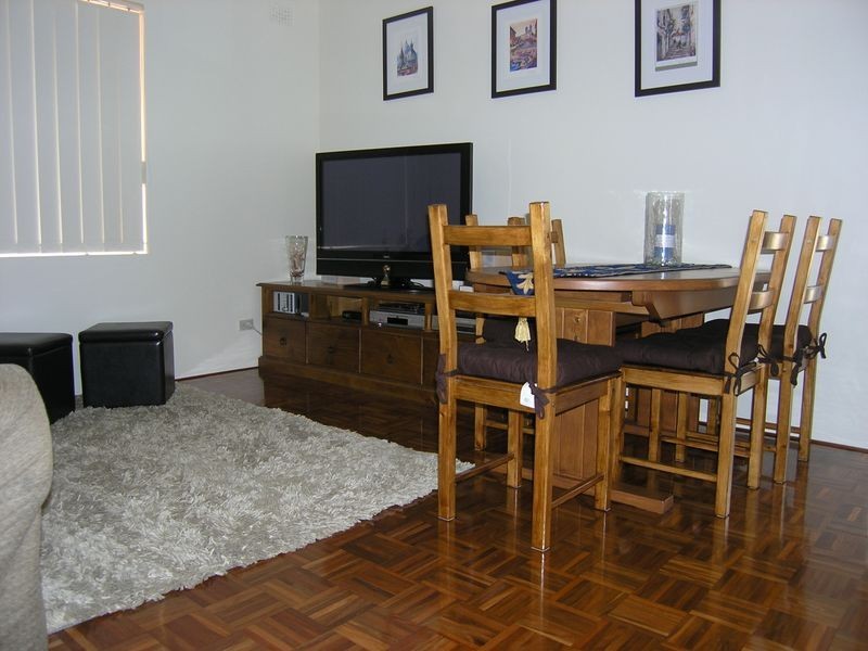 8/4 Julia Street, Ashfield NSW 2131