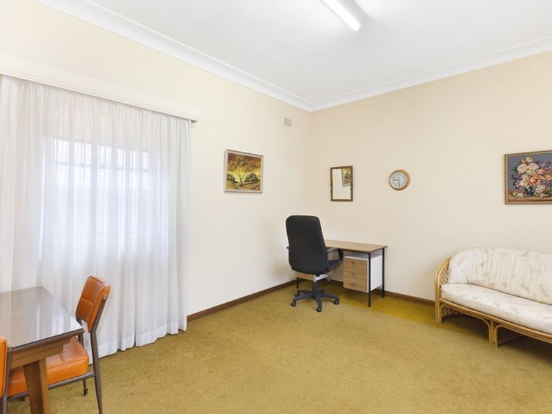 34 Dorking Road (Corner of Waine Street), Cabarita NSW 2137