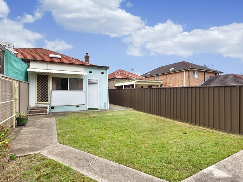 12 Renown Street, Canada Bay NSW 2046