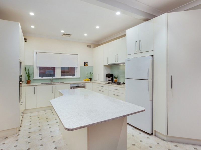 14A Collingwood Avenue, Cabarita NSW 2137