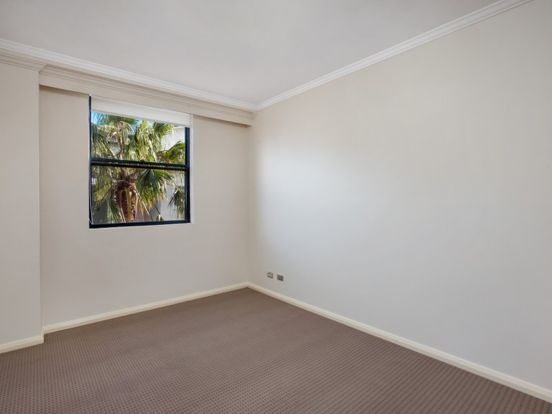 195/4 Dolphin Close, Chiswick NSW 2046