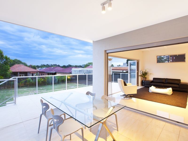 25 Wellbank Street, Concord NSW 2137