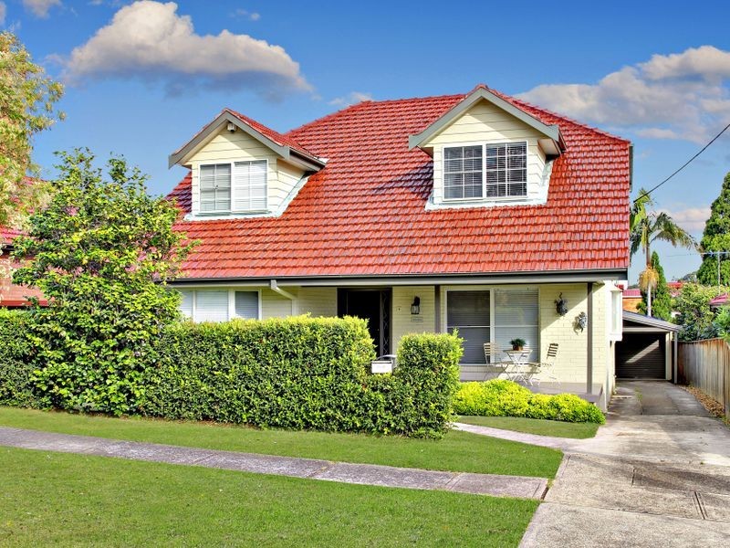 4 Currawang Street, Concord West NSW 2138