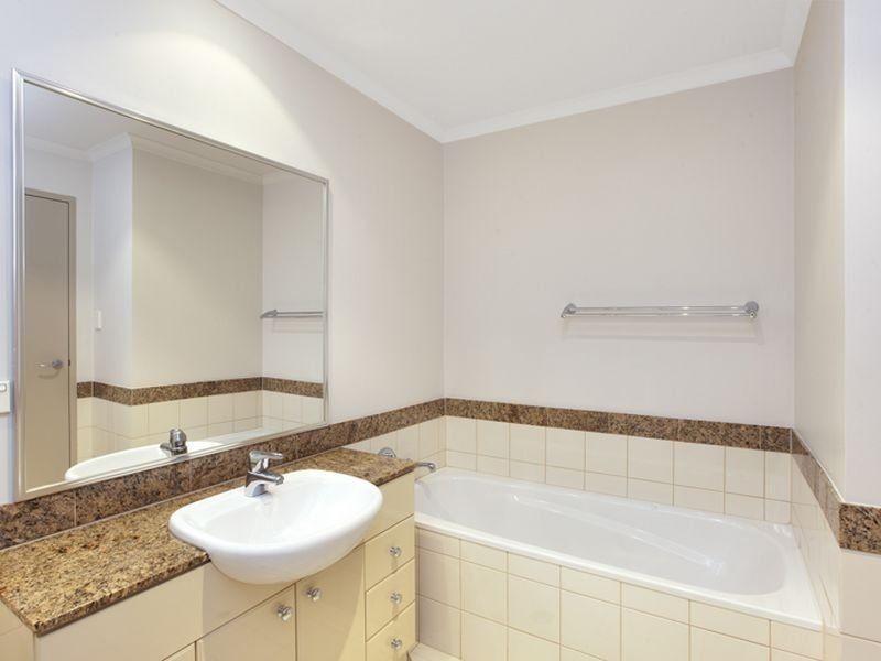 25/18 Orchards Avenue, Breakfast Point NSW 2137