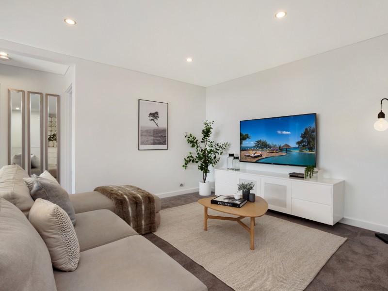 15/2 Bortfield Drive, Chiswick NSW 2046