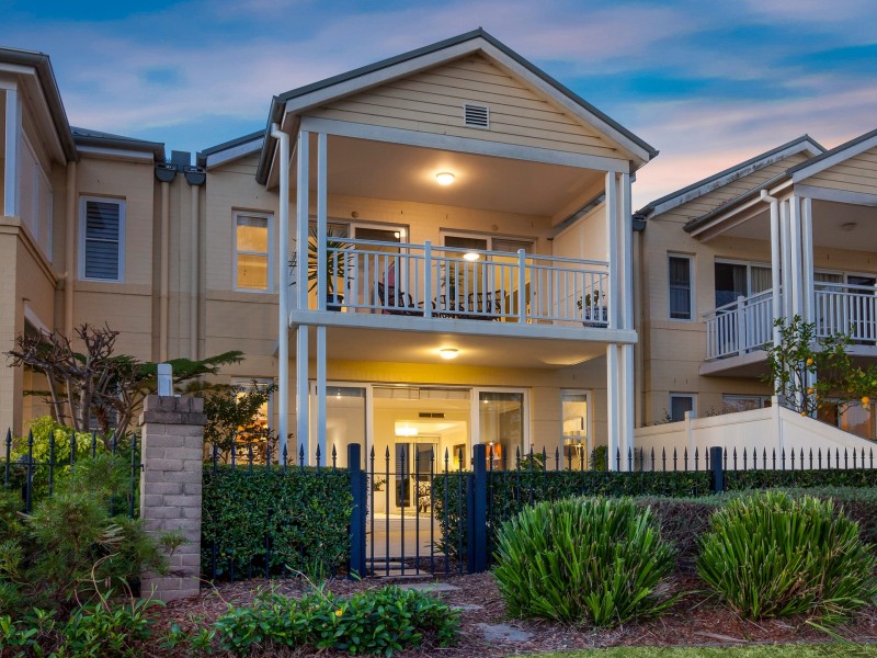 12 Jacaranda Drive, Cabarita NSW 2137