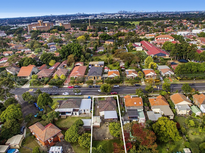 206 Queen Street, Concord West NSW 2138