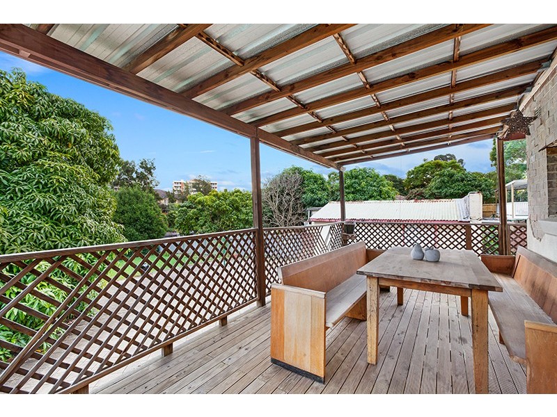 206 Queen Street, Concord West NSW 2138