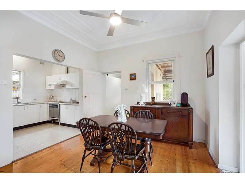 206 Queen Street, Concord West NSW 2138