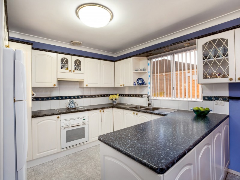 172 Amy Street, Regents Park NSW 2143