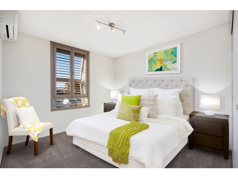 4304/6 Alexandra Drive, Camperdown NSW 2050