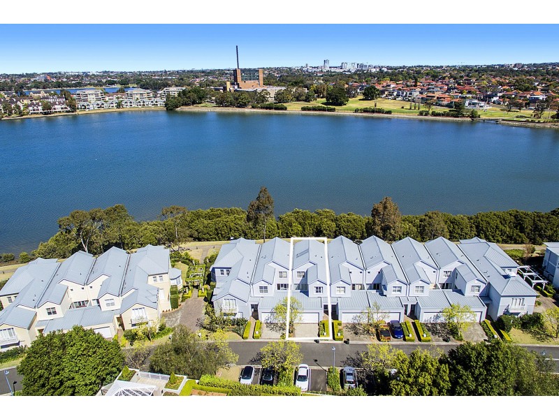 16 Jacaranda Drive, Cabarita NSW 2137