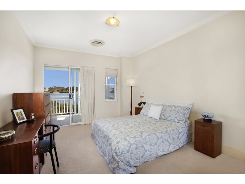 16 Jacaranda Drive, Cabarita NSW 2137