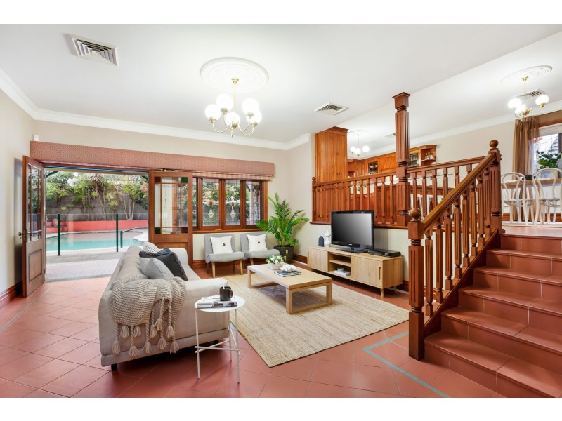 8 Homedale Avenue, Concord NSW 2137