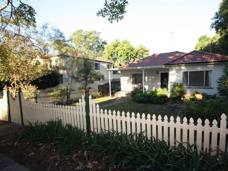 21 Cropley Street, Concord West NSW 2138