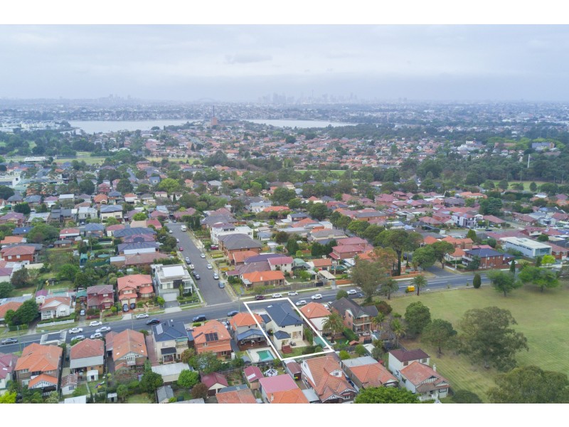 32 Flavelle Street, Concord NSW 2137